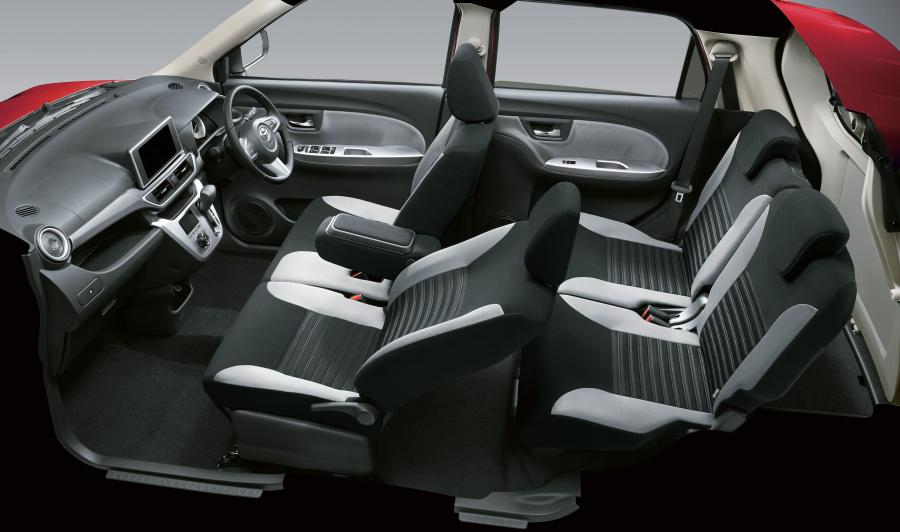 Интерьер Toyota Pixis Joy C 2016 года  (фото 3 из 4)